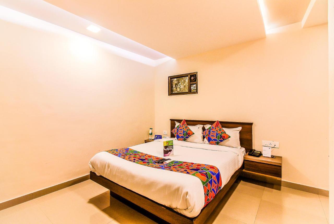 Fabexpress Silver Lake - Nr Bkc Mumbai Bagian luar foto