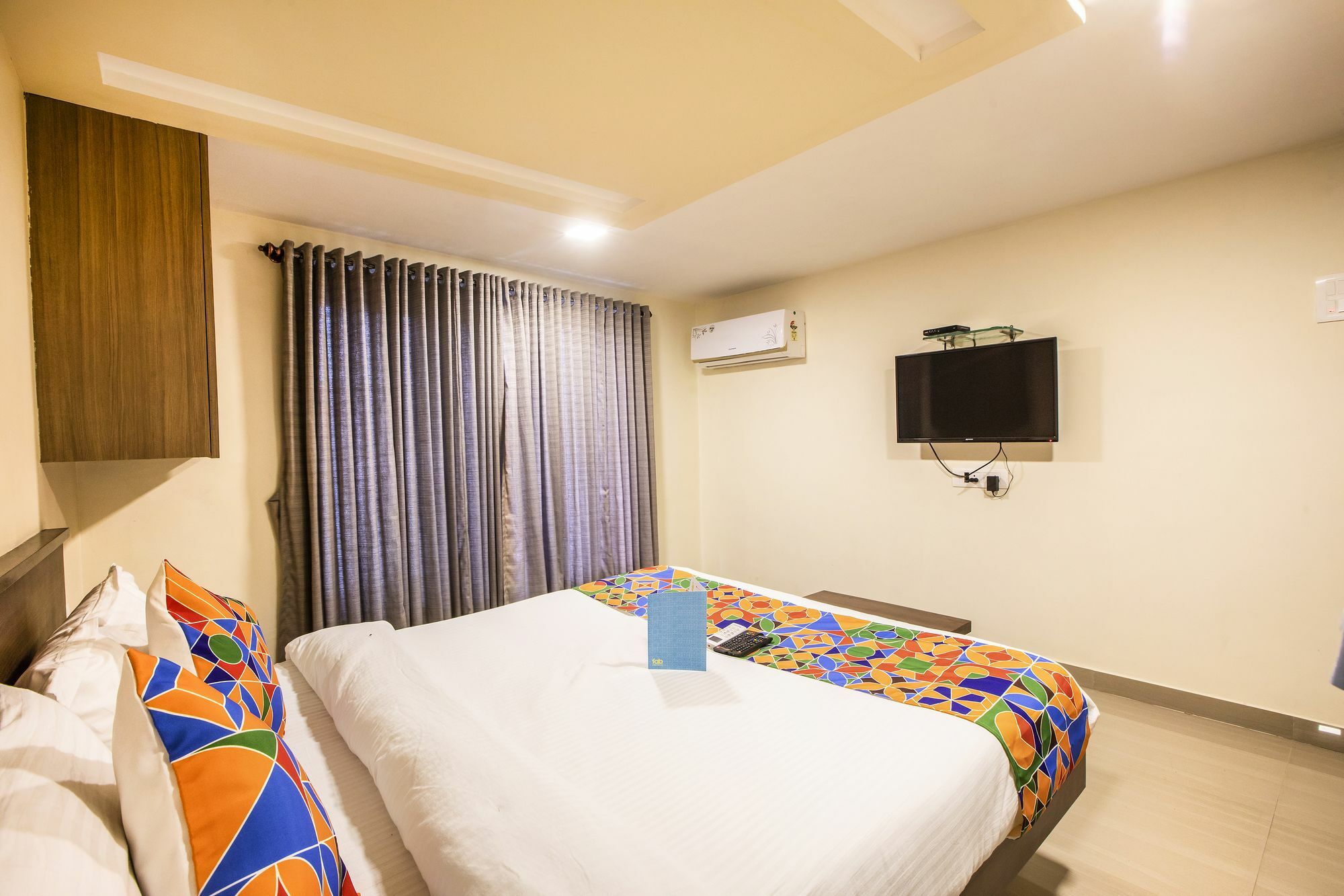 Fabexpress Silver Lake - Nr Bkc Mumbai Bagian luar foto
